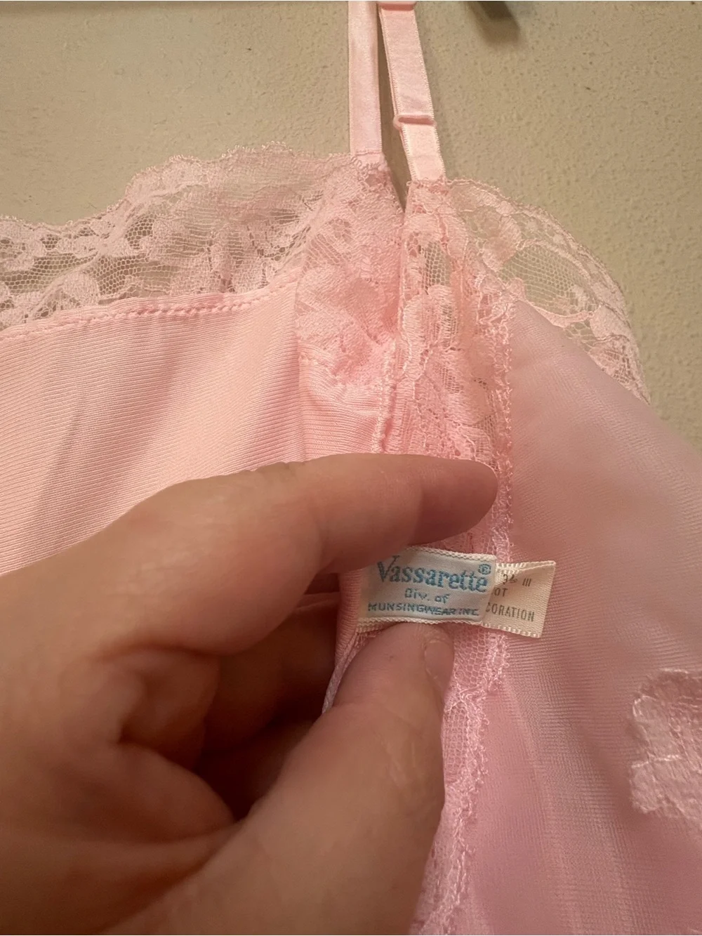 Vintage Vassarette Pink Lace Full Slip Dress Coquette Size 34